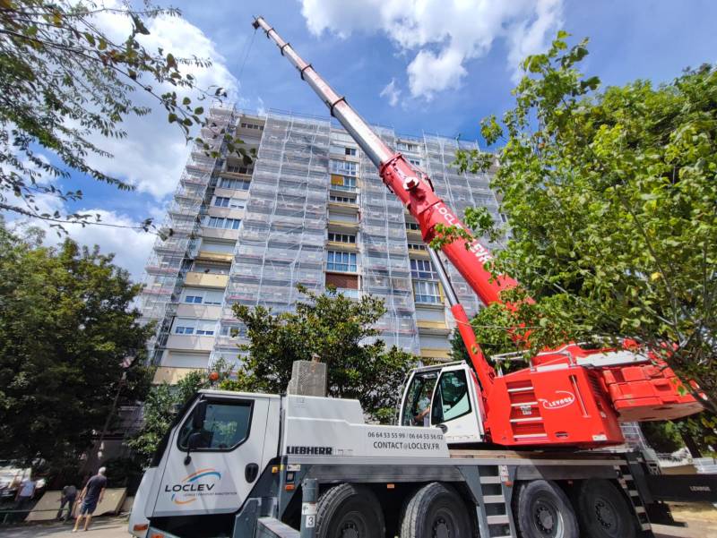 Location de Grue avec chauffeur en Île-de-France